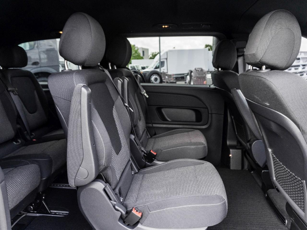 Mercedes-Benz V 250 d STYLE Lang MBUX Navi Distronic AHK Mercedes-Benz V 250 d STYLE Lang MBUX Navi Distronic AHK