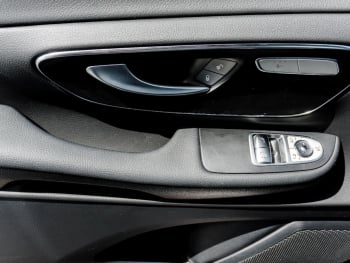 Mercedes-Benz V 250 d STYLE Lang MBUX Navi Distronic AHK
