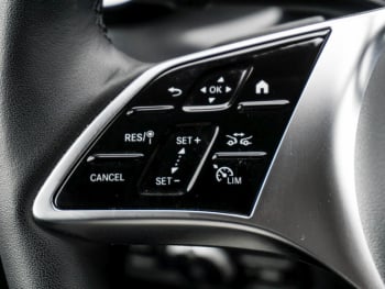 Mercedes-Benz V 250 d STYLE Lang Navi AHK Distronic EasyPack