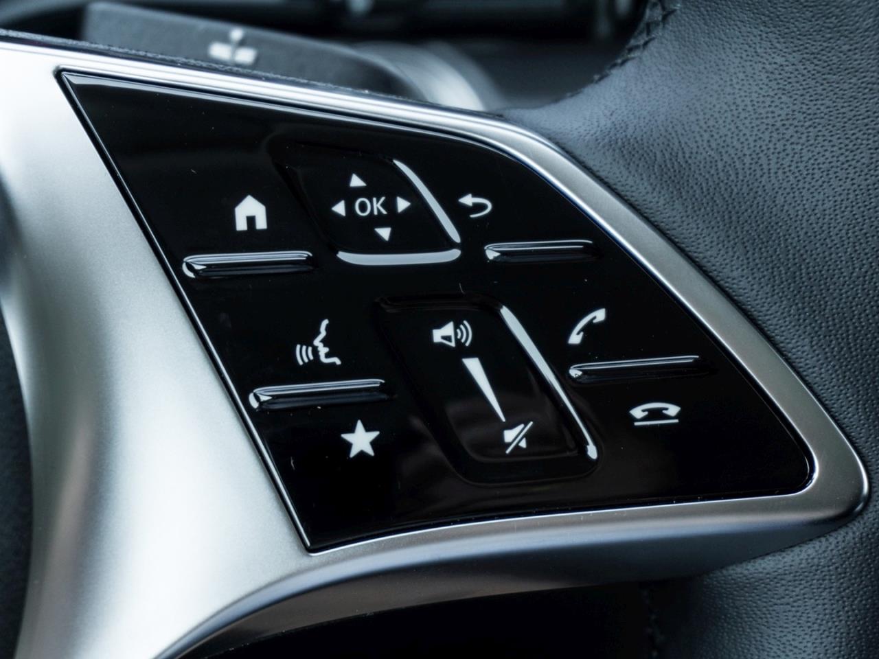 Mercedes-Benz V 250 d STYLE Lang MBUX Navi Distronic AHK Kamera Mercedes-Benz V 250 d STYLE Lang MBUX Navi Distronic AHK Kamera