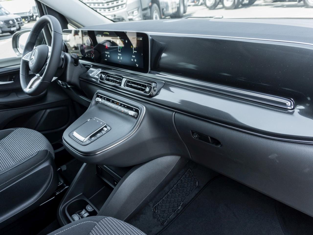 Mercedes-Benz V 250 d STYLE Lang MBUX Navi Distronic AHK Kamera