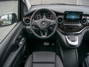 Mercedes-Benz V 300 d 4M Avantgarde Edition extralang AMG 
