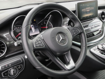 Mercedes-Benz V 300 d 4M Avantgarde Edition lang Comand LED 