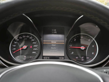 Mercedes-Benz V 300 d 4M Avantgarde Edition lang AHK Panorama