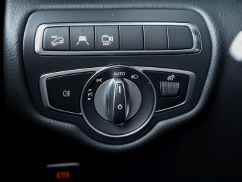 Mercedes-Benz V 300 d 4M Avantgarde EDITION Lang AMG 360° AHK