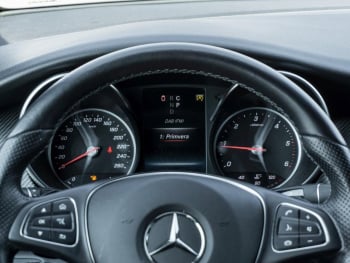Mercedes-Benz V 300 d 4M Avantgarde Edition lang AMG Night AHK