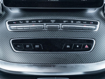 Mercedes-Benz V 300 d 4M Avantgarde Edition lang AMG Night AHK