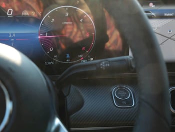 Mercedes-Benz V 300 d 4M AVANTGARDE lang AMG Night Panorama