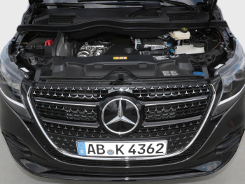 Mercedes-Benz V 300 d 4M AVANTGARDE lang AMG Night Panorama