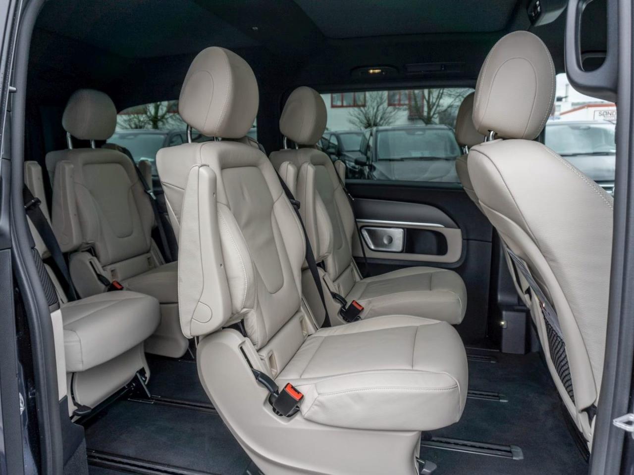 Mercedes-Benz V 300 d 4M AVANTGARDE Lang AMG Night 360° AHK