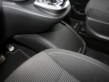 Mercedes-Benz V 300 d 4M EDITION Lang AMG Comand Kamera AHK