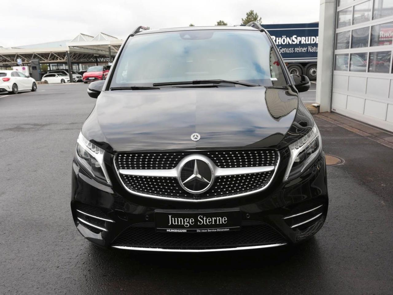 Mercedes-Benz V 300 d 4M EDITION Lang AMG Comand Kamera AHK
