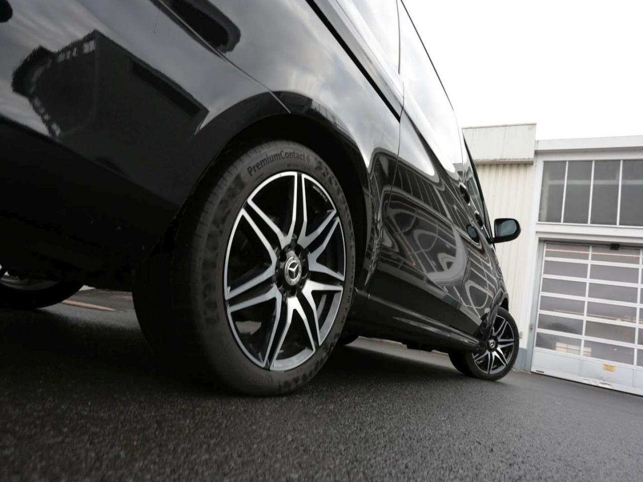 Mercedes-Benz V 300 d 4M EDITION Lang AMG Comand Kamera AHK