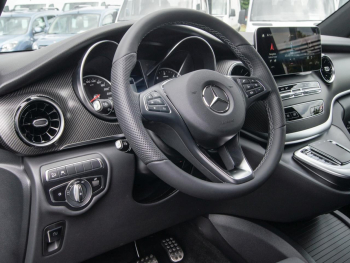 Mercedes-Benz V 300 d 4M Edition lang  AMG Night MBUX Navi AHK