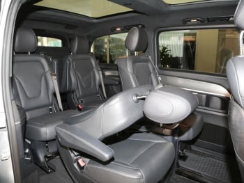 Mercedes-Benz V 300 d 4M Exclusive Edition lang AMG Panorama