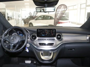 Mercedes-Benz V 300 d 4M Exclusive Edition lang AMG Panorama