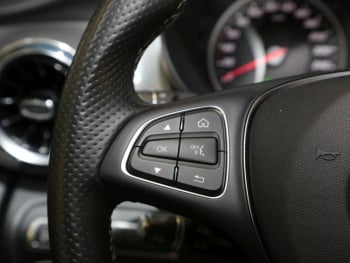 Mercedes-Benz V 300 d 4M Exclusive Edition lang AMG Panorama
