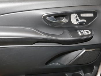 Mercedes-Benz V 300 d 4M Exclusive Edition lang AMG Panorama