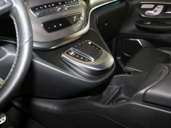 Mercedes-Benz V 300 d 4M Exclusive Edition lang AMG Panorama