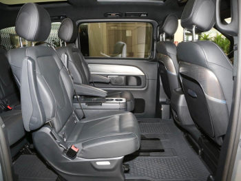 Mercedes-Benz V 300 d 4M Exclusive Edition lang AMG Panorama