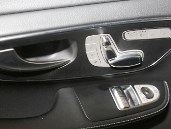 Mercedes-Benz V 300 d 4M Exclusive Edition lang AMG Panorama