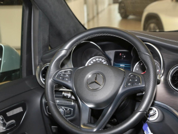 Mercedes-Benz V 300 d 4M Exclusive Edition lang AMG Panorama