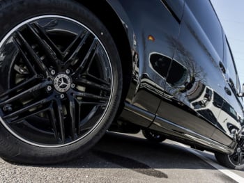 Mercedes-Benz V 300 d 4M EXCLUSIVE Extralang AMG Night AHK 360°