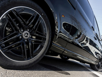 Mercedes-Benz V 300 d 4M EXCLUSIVE Extralang AMG Night AHK 360°
