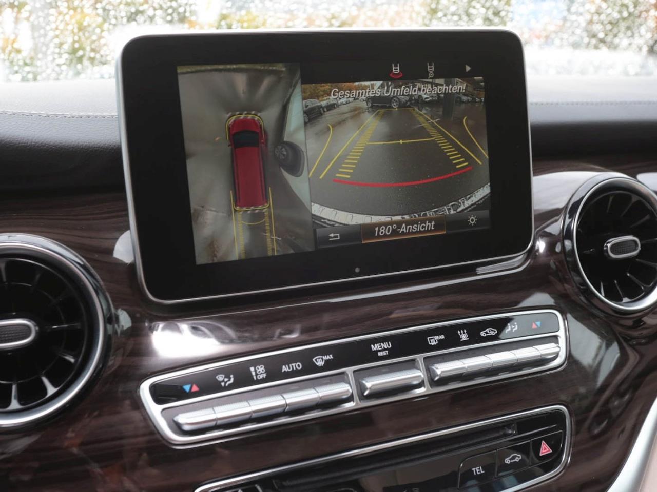 Mercedes-Benz V 300 d 4M lang Avantgarde Edition AHK Panorama Mercedes-Benz V 300 d 4M lang Avantgarde Edition AHK Panorama
