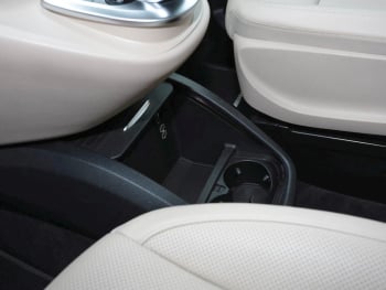 Mercedes-Benz V 300 d 4M lang Avantgarde Edition AHK Panorama