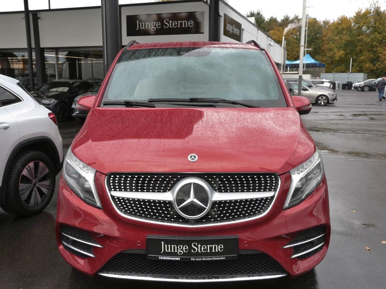 Mercedes-Benz V 300 d 4M lang Avantgarde Edition AHK Panorama Mercedes-Benz V 300 d 4M lang Avantgarde Edition AHK Panorama