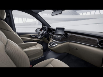 Mercedes-Benz V 300 d 4M lang Avantgarde Edition AHK Panorama
