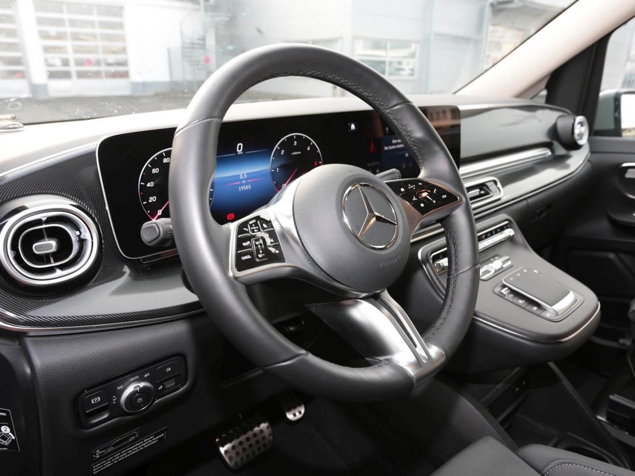 Mercedes-Benz V 300 d 4M Marco Polo Distronic Navi 360° AHK