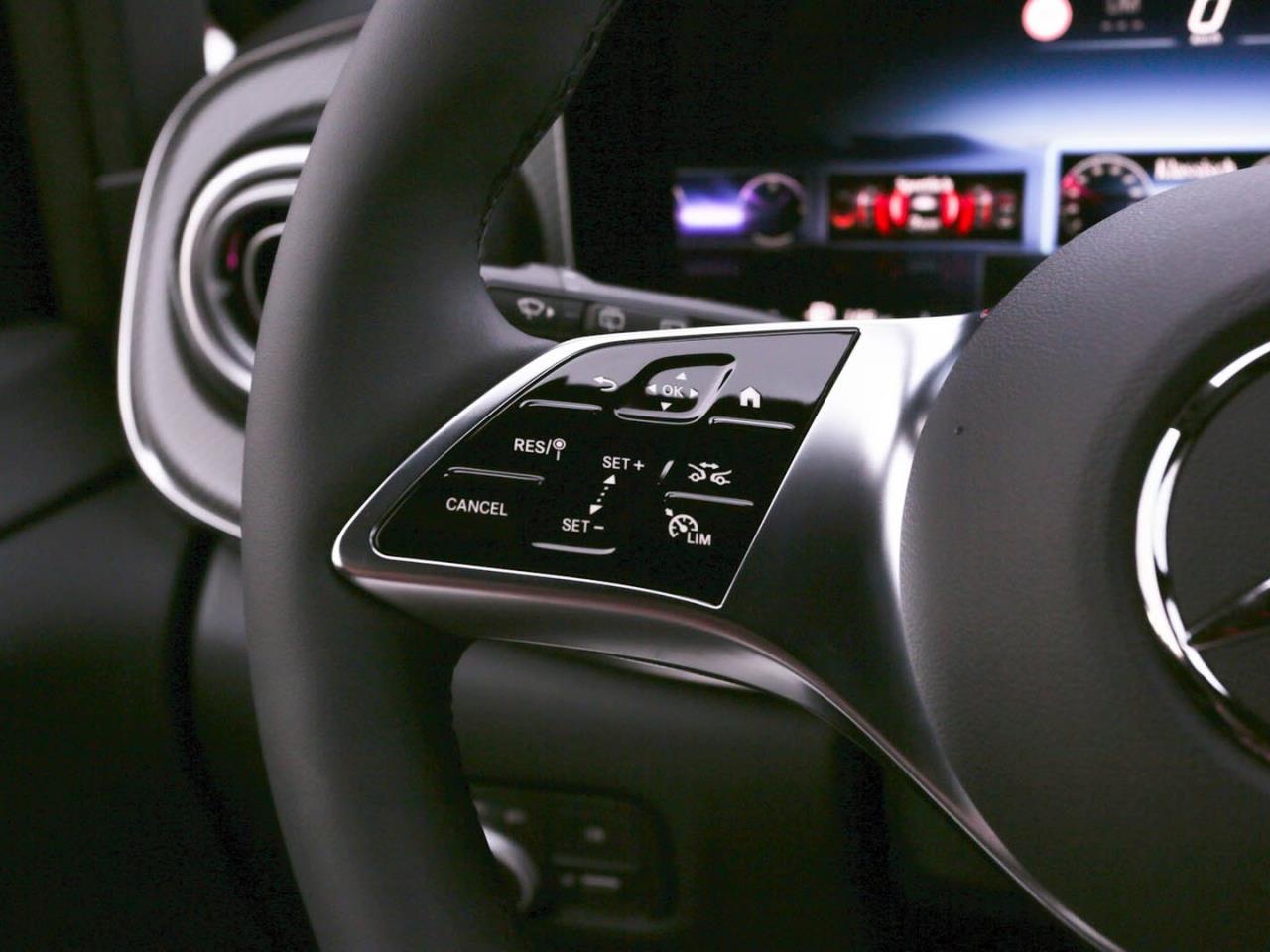 Mercedes-Benz V 300 d 4MATIC AVANTGARDE Kompakt AMG Night AHK