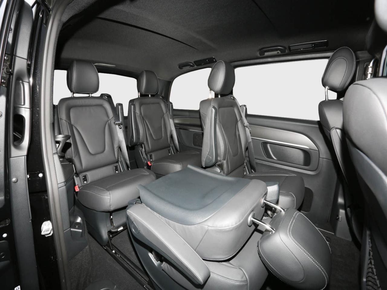 Mercedes-Benz V 300 d 4MATIC AVANTGARDE Kompakt AMG Night AHK