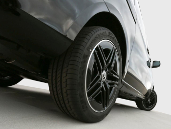 Mercedes-Benz V 300 d 4MATIC AVANTGARDE Kompakt AMG Night AHK