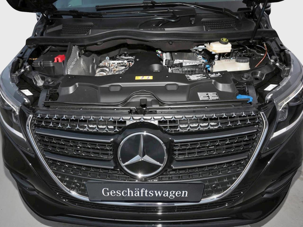 Mercedes-Benz V 300 d 4MATIC AVANTGARDE Kompakt AMG Night AHK