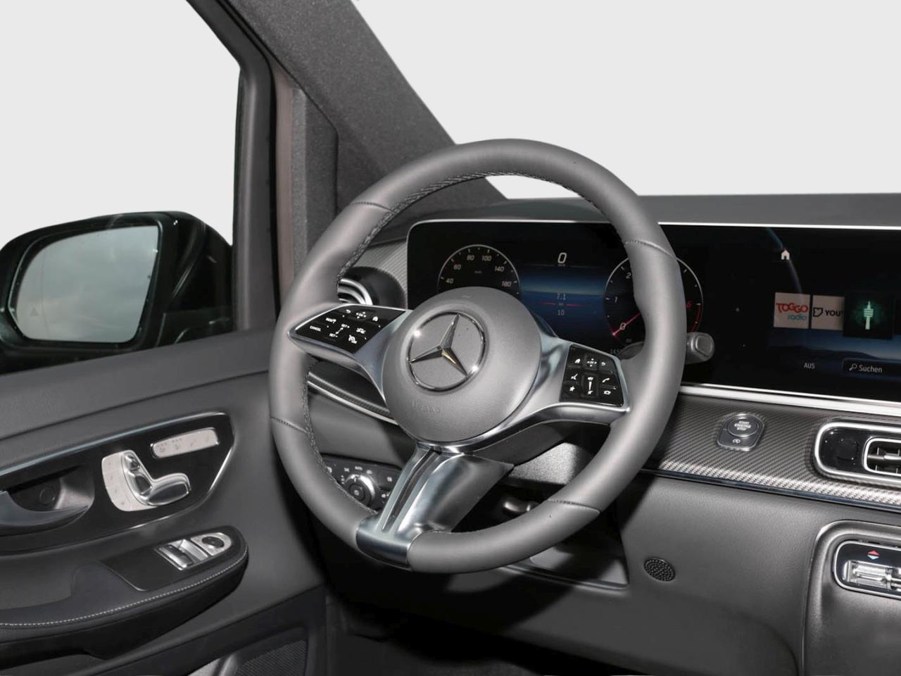 Mercedes-Benz V 300 d 4MATIC AVANTGARDE Kompakt AMG Night AHK