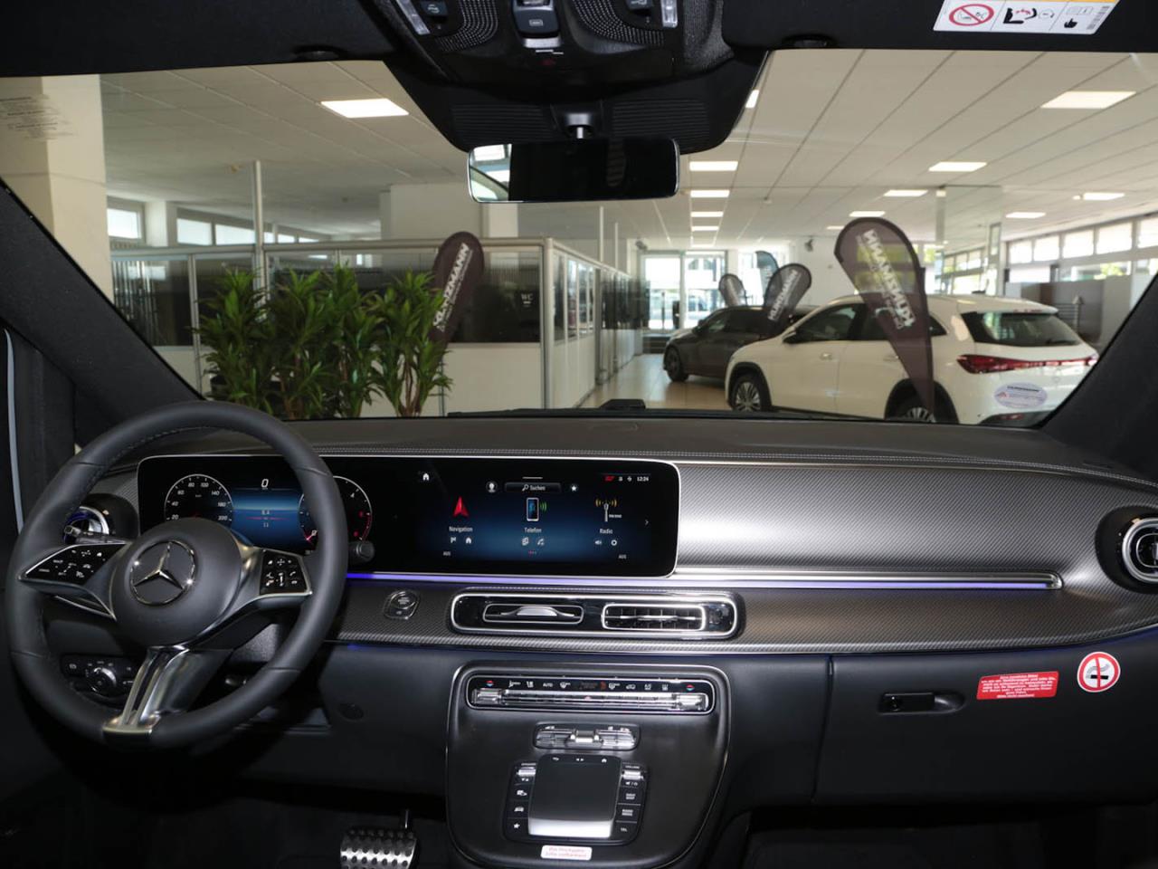 Mercedes-Benz V 300 d 4MATIC AVANTGARDE Lang Night Panorama