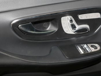 Mercedes-Benz V 300 d 4MATIC AVANTGARDE Lang Night Panorama