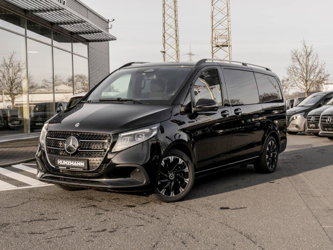 Mercedes-Benz V 300 d 4MATIC STYLE Lang Panorama Distronic AHK