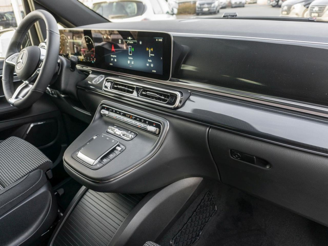 Mercedes-Benz V 300 d 4MATIC STYLE Lang Panorama Distronic AHK