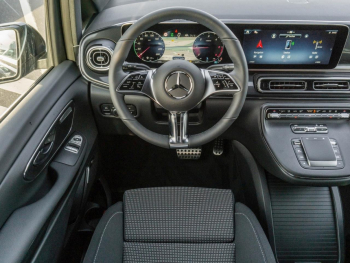 Mercedes-Benz V 300 d 4MATIC STYLE Lang Panorama Distronic AHK