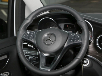 Mercedes-Benz V 300 d AVANTGARDE EDITION lang MBUX Distronic