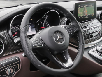 Mercedes-Benz V 300 d Avantgarde Edition lang Comand 7-Sitze