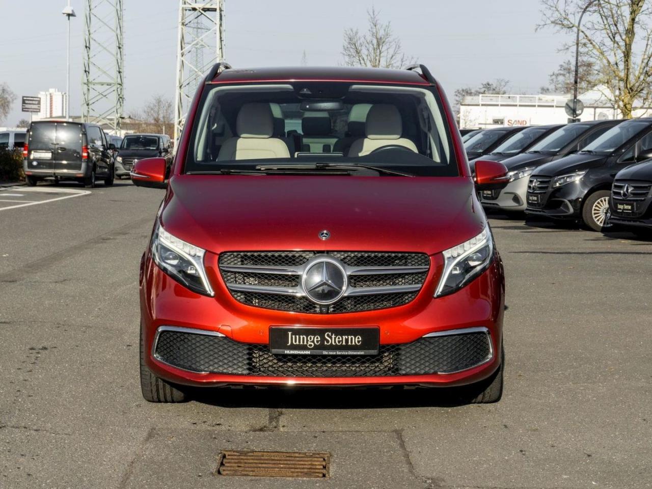 Mercedes-Benz V 300 d Avantgarde Edition Lang Distronic 360 AHK