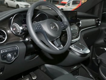 Mercedes-Benz V 300 d AVANTGARDE EDITION lang AMG Night MBUX