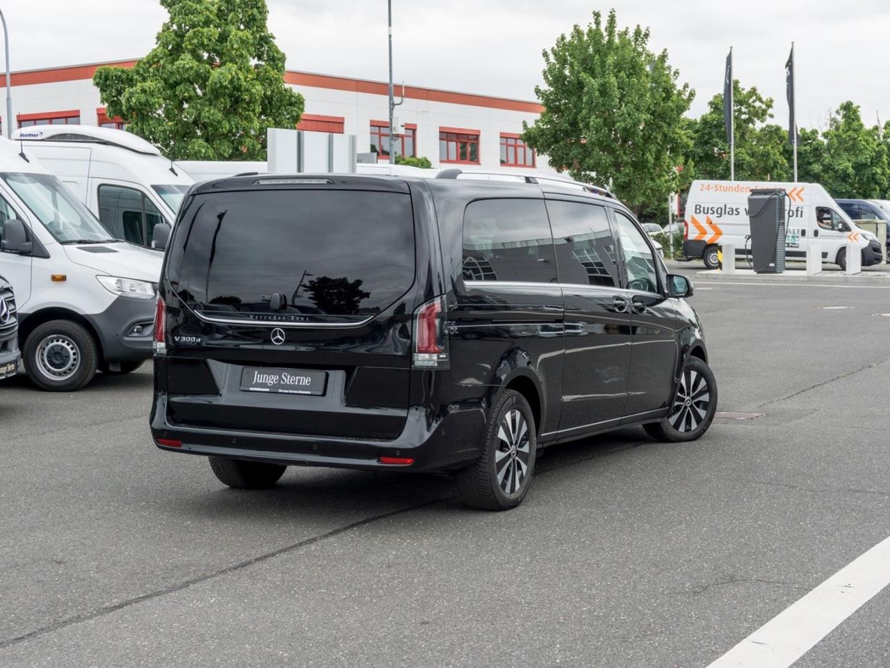 Mercedes-Benz V 300 d AVANTGARDE Extralang Navi Standhzg 360° Mercedes-Benz V 300 d AVANTGARDE Extralang Navi Standhzg 360°