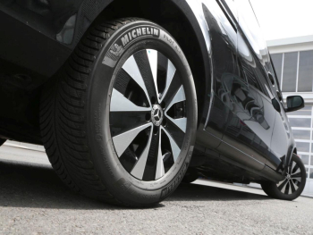 Mercedes-Benz V 300 d AVANTGARDE Extralang MBUX Navi Distronic