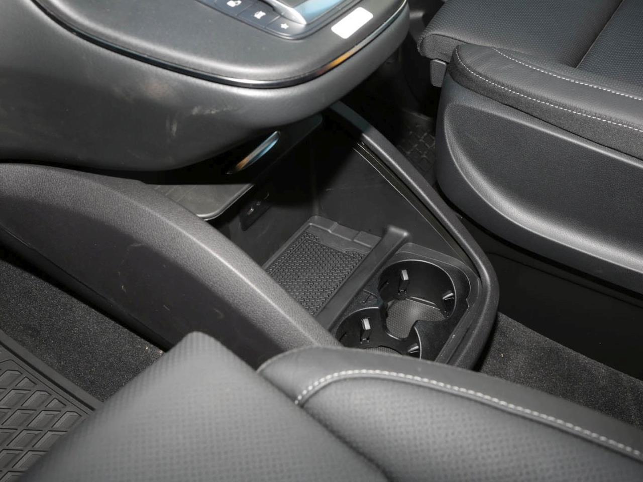 Mercedes-Benz V 300 d AVANTGARDE Lang AMG Night Distronic 360°